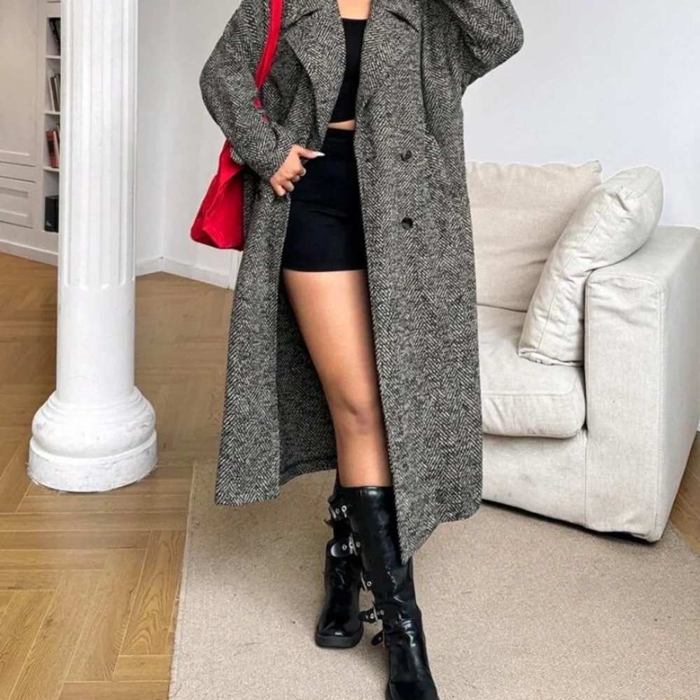 Trench Coat - Picture 4 of 5